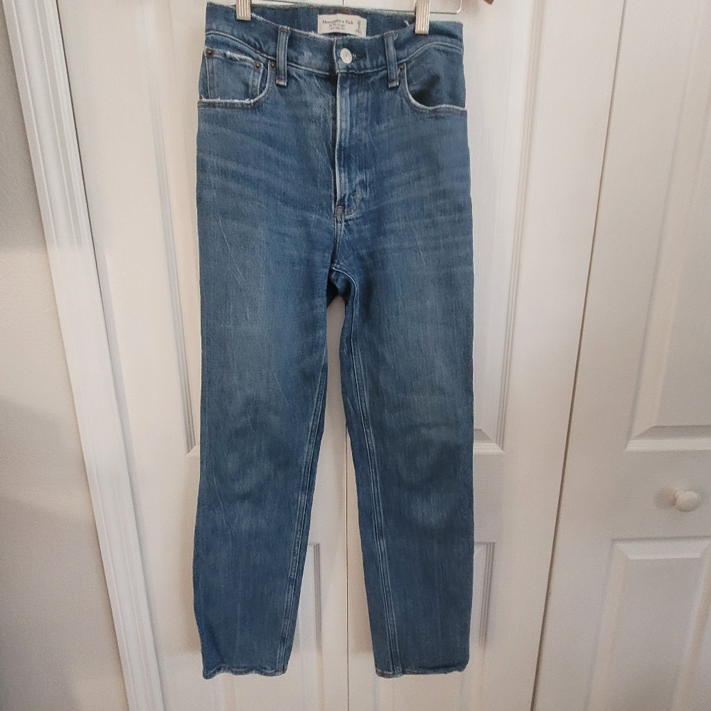 Abercrombie & Fitch Women's Straight Blue Jean SZ 0